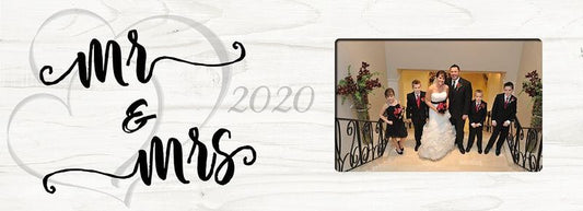 Mr & Mrs 4x6 photo frame (this will have not have a year printed on it)